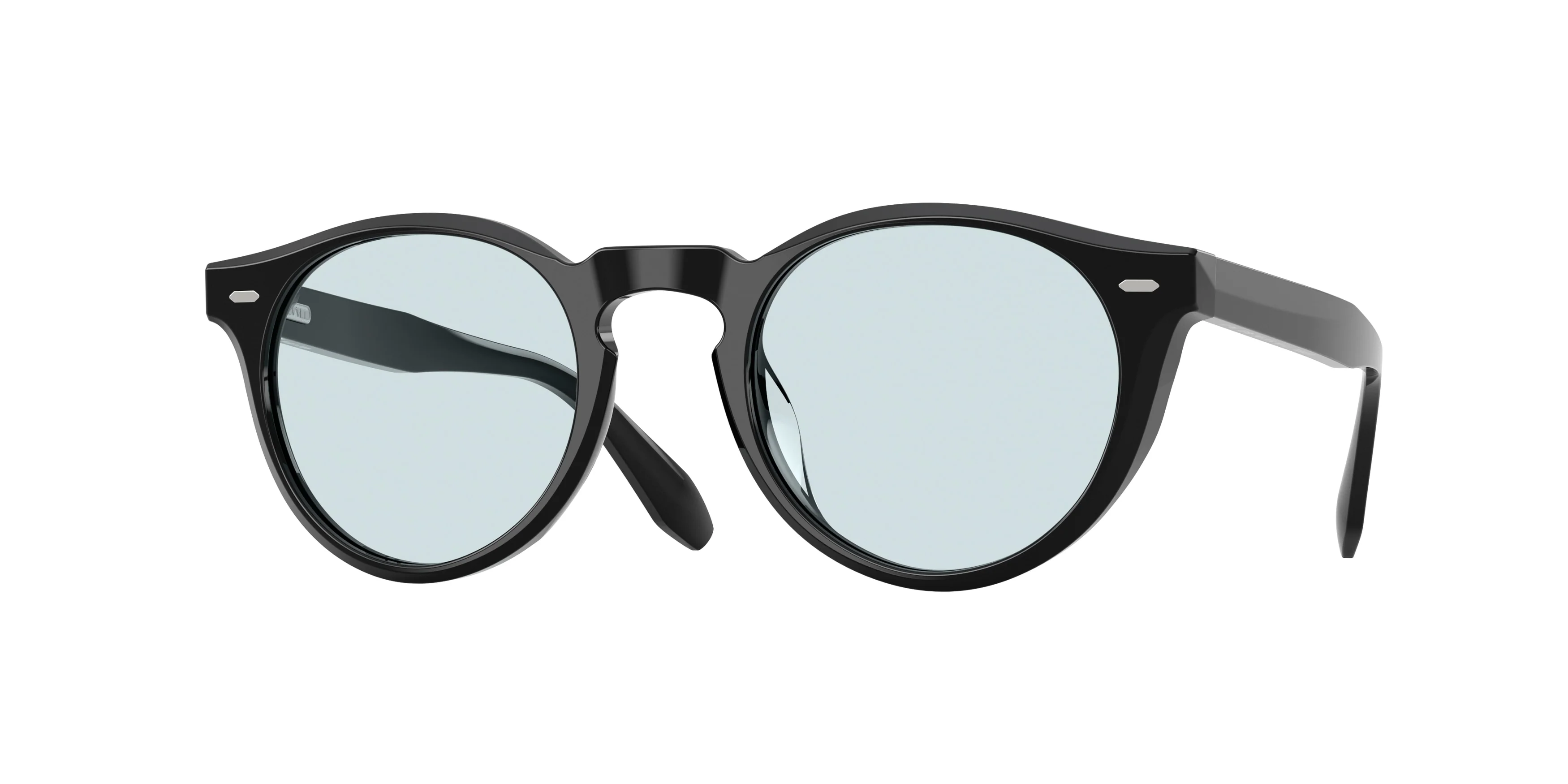 18131-oliver-peoples-0ov5587su-n.07-sun-1.webp Oliver Peoples 0OV5587SU N.07 SUN